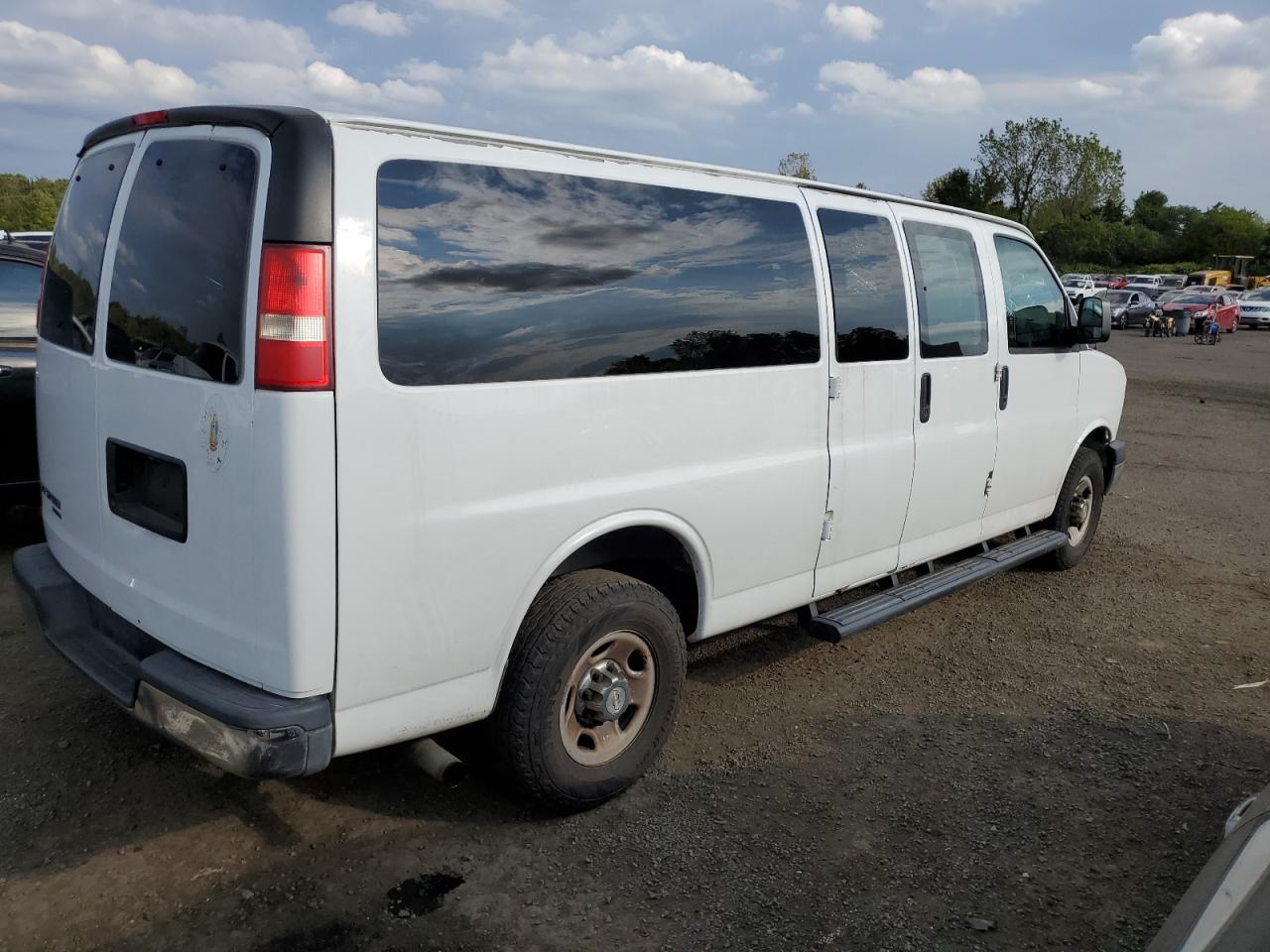 CHEVROLET EXPRESS LT