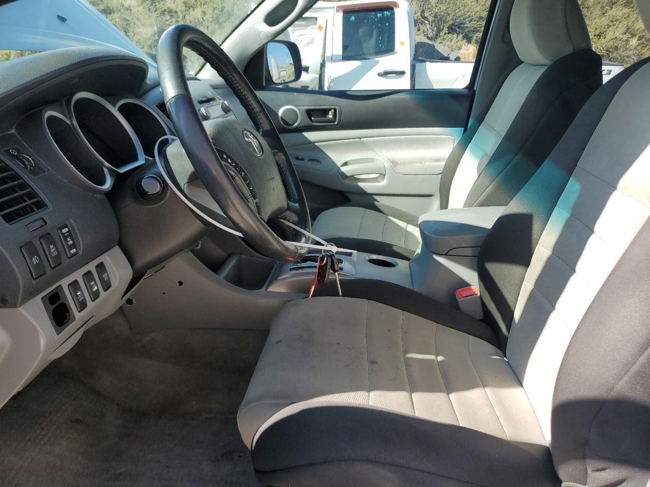 TOYOTA TACOMA DOUBLE CAB