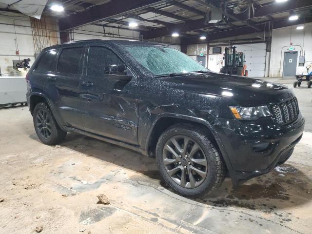 2017 JEEP GRAND CHER 1C4RJFAGXHC885871