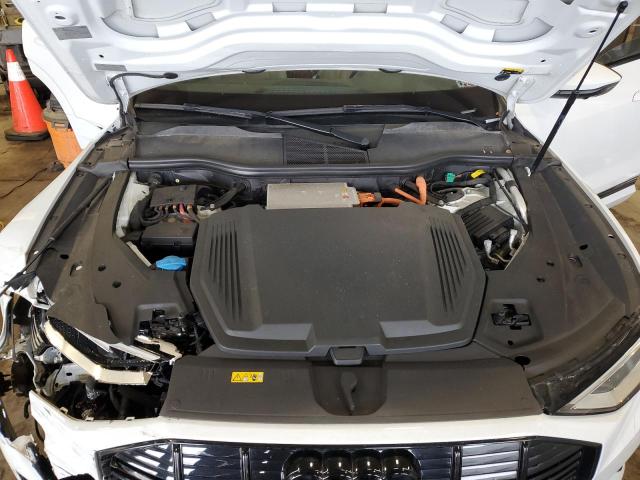 2021 AUDI E-TRON PRE WA1AAAGE0MB030936