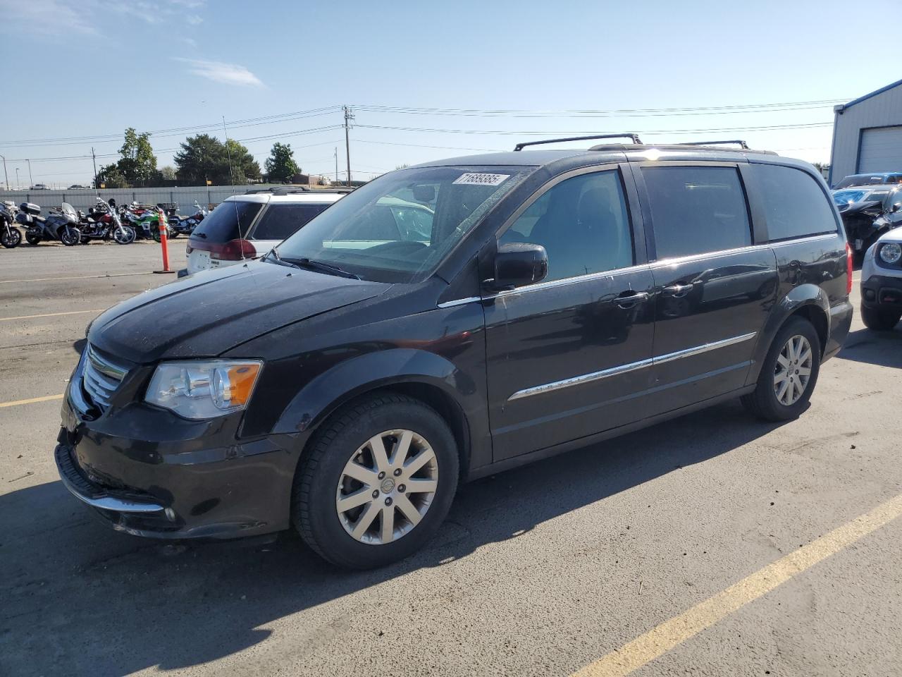 CHRYSLER TOWN & COUNTRY TOURING