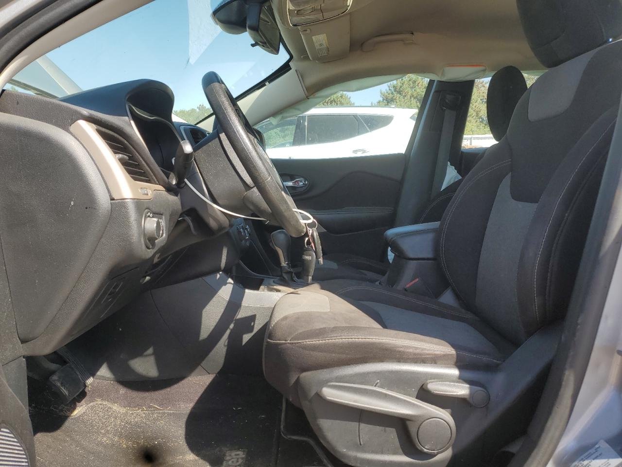 JEEP GRAND CHEROKEE SPORT