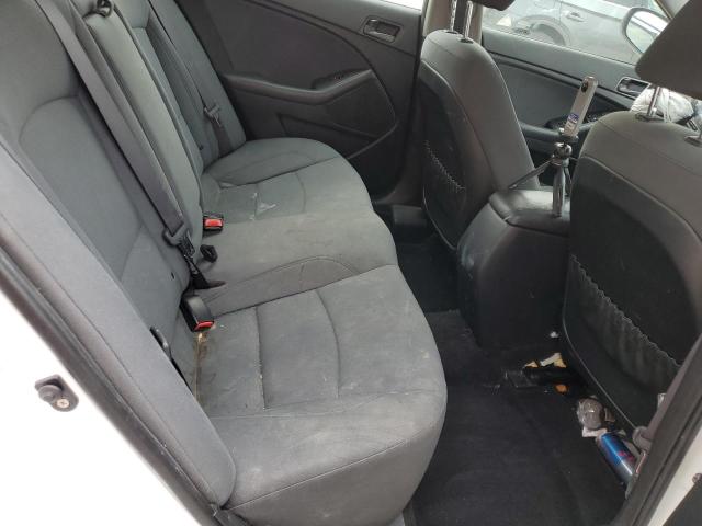 2015 KIA OPTIMA LX - KNAGM4A78F5613210