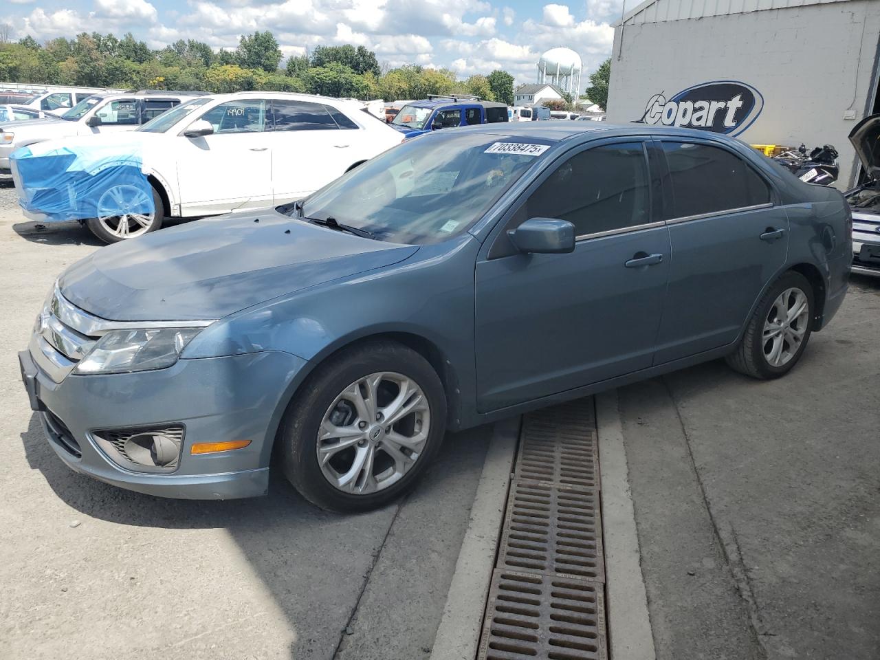  Salvage Ford Fusion