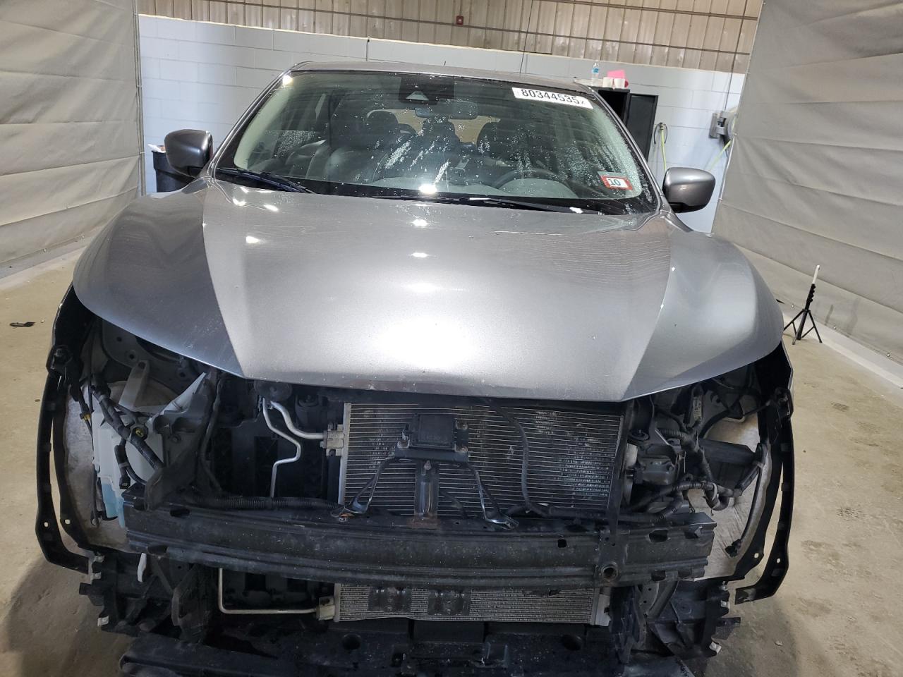 NISSAN ROGUE SPORT S