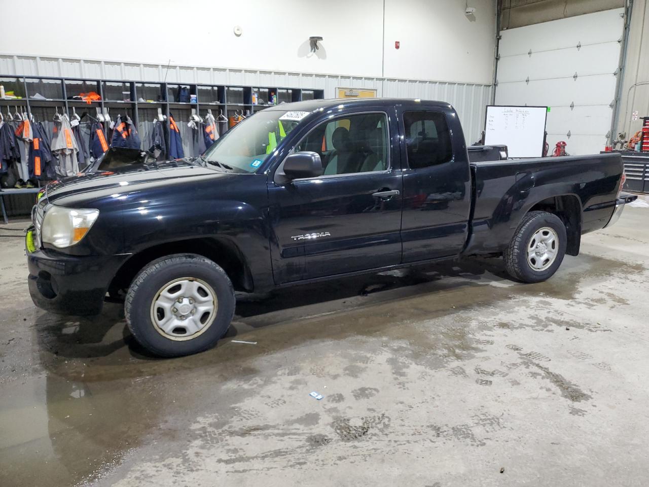 TOYOTA TACOMA ACCESS CAB
