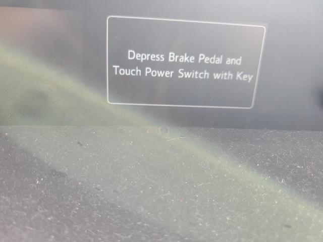 2018 TOYOTA PRIUS PRIM JTDKARFP8J3098676