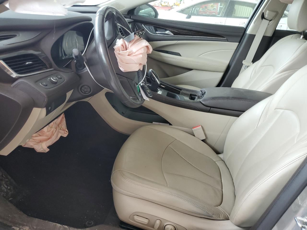 BUICK LACROSSE ESSENCE