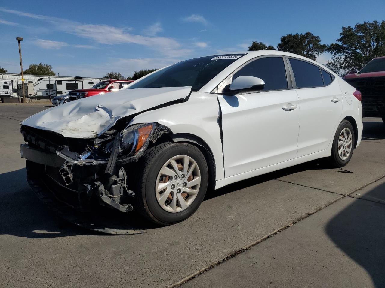  Salvage Hyundai ELANTRA