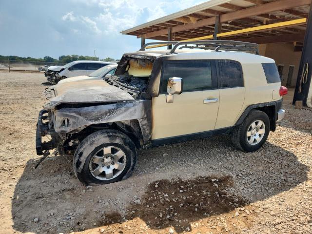 TOYOTA FJ CRUISER