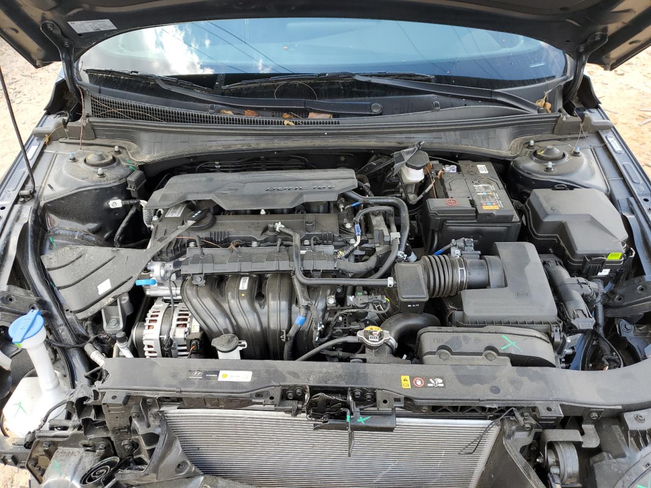 HYUNDAI ELANTRA SEL SPORT