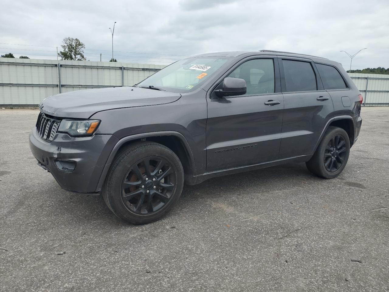 JEEP GRAND CHEROKEE LAREDO