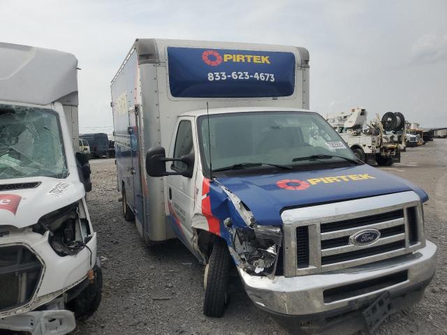 Global Auto Auctions: 2023 FORD E450