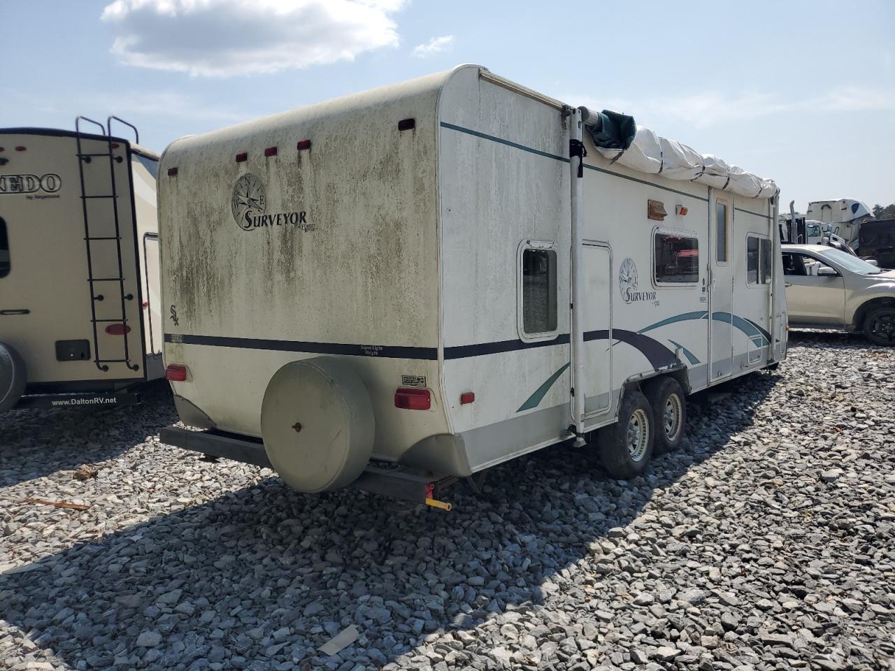 Lot #3236846379 2004 WILDWOOD SURVEYOR