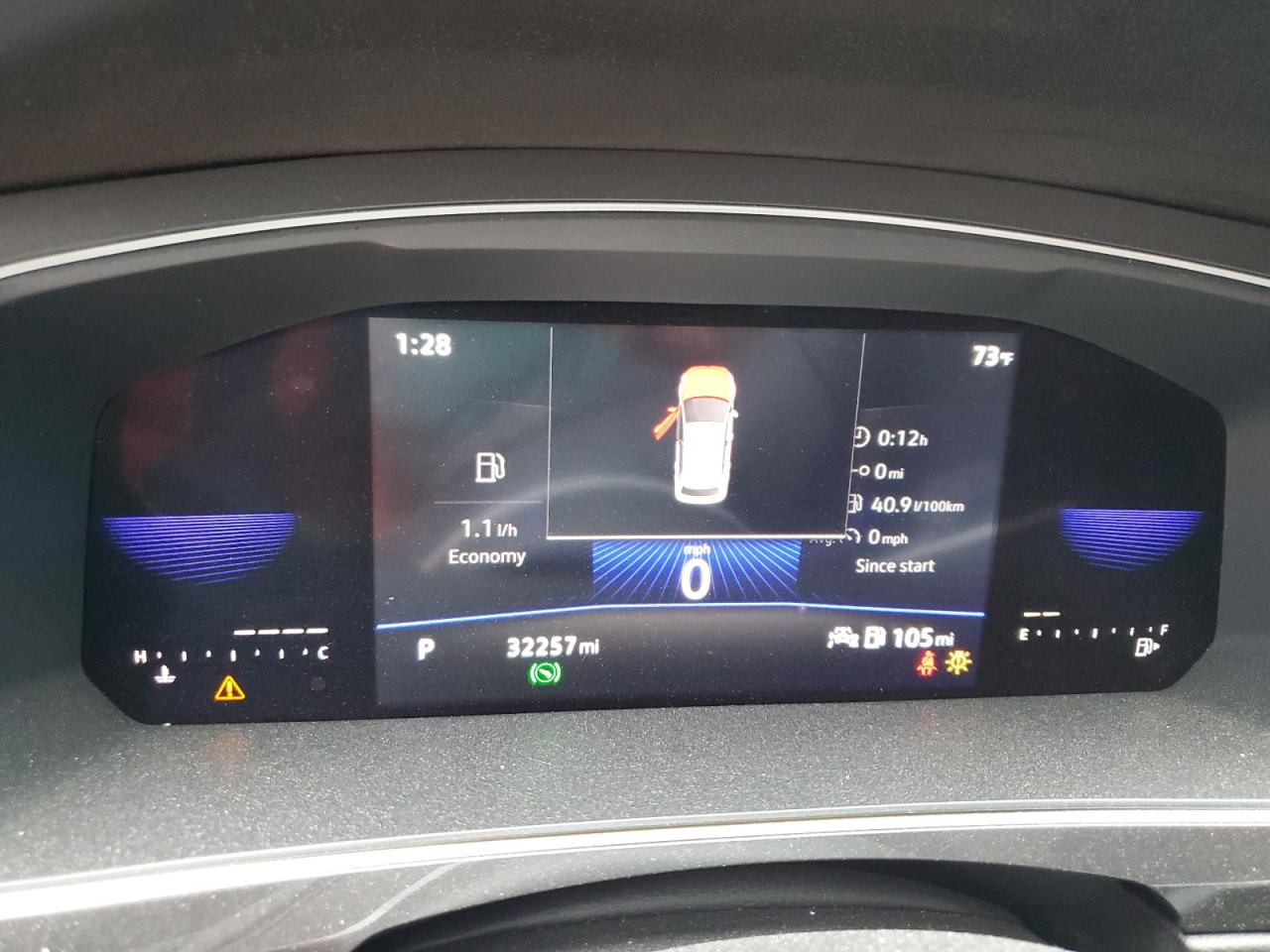 VOLKSWAGEN TIGUAN SE R-LINE BLACK