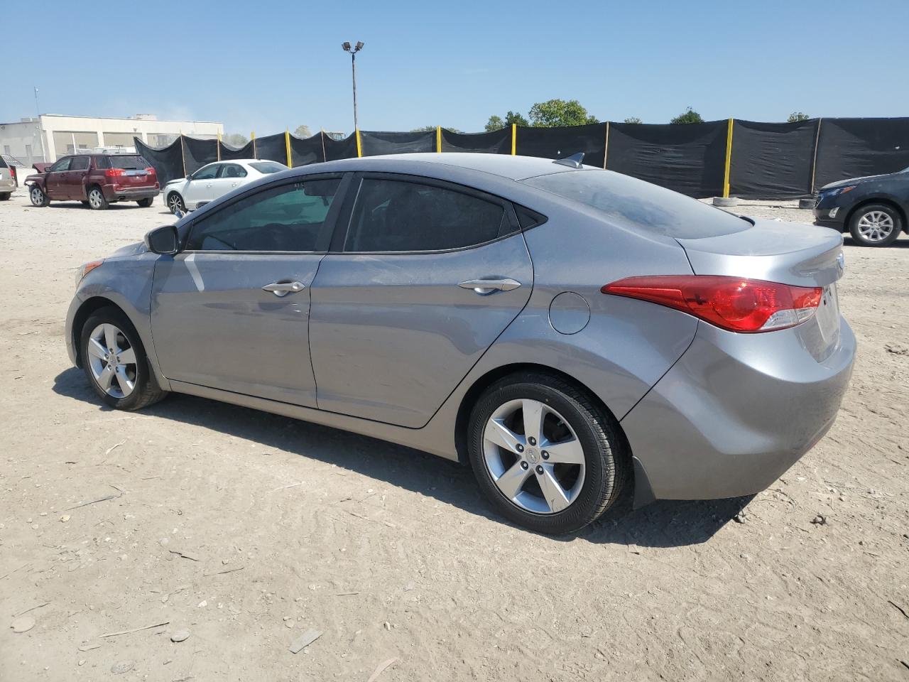 HYUNDAI ELANTRA GLS