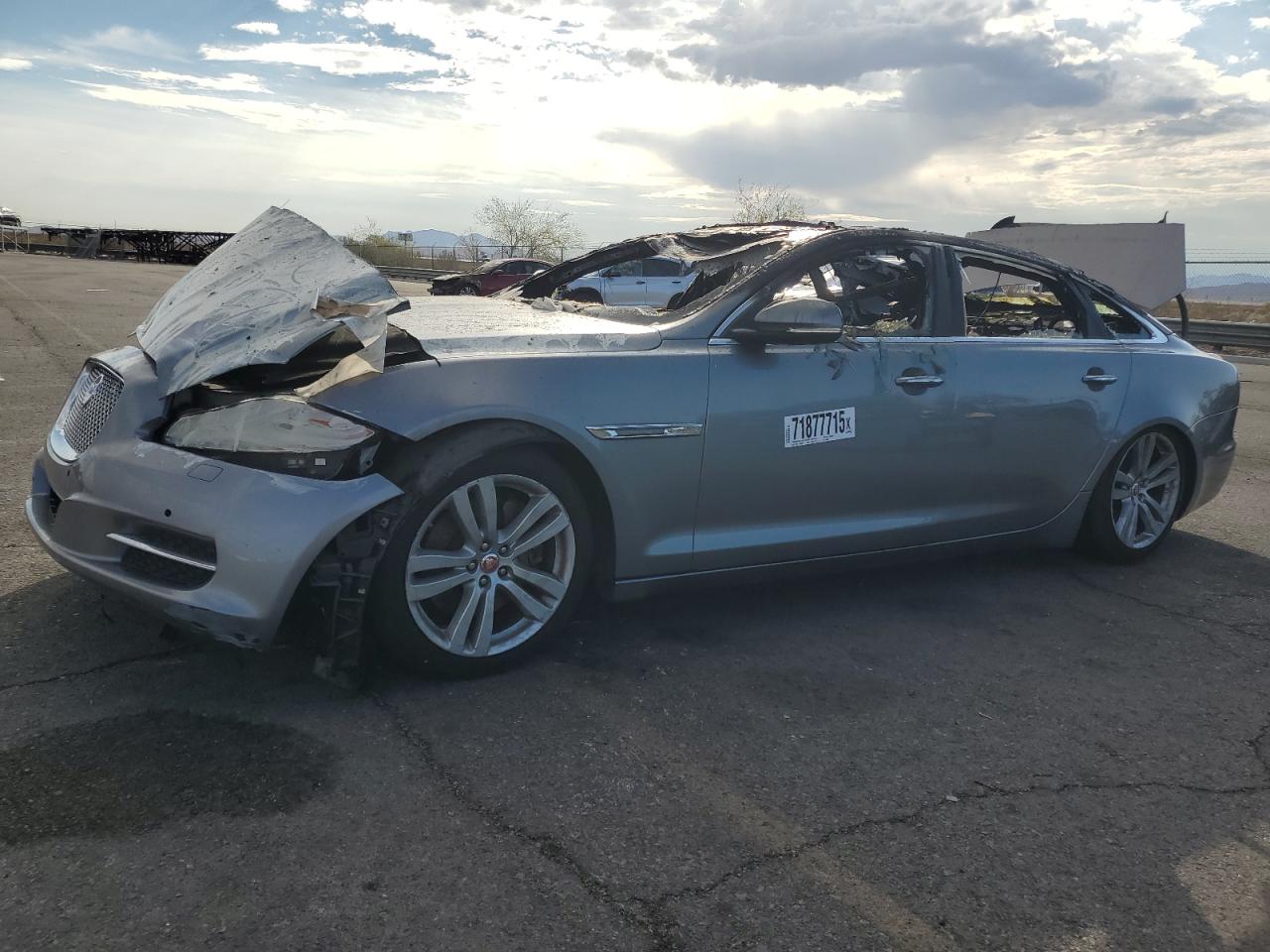 JAGUAR XJ PORTFOLIO