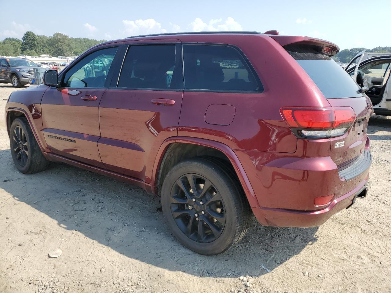 JEEP GRAND CHEROKEE LAREDO