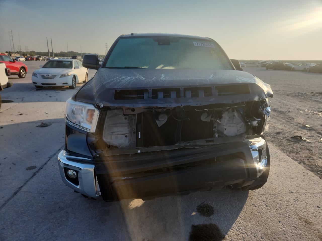 TOYOTA TUNDRA DOUBLE CAB SR