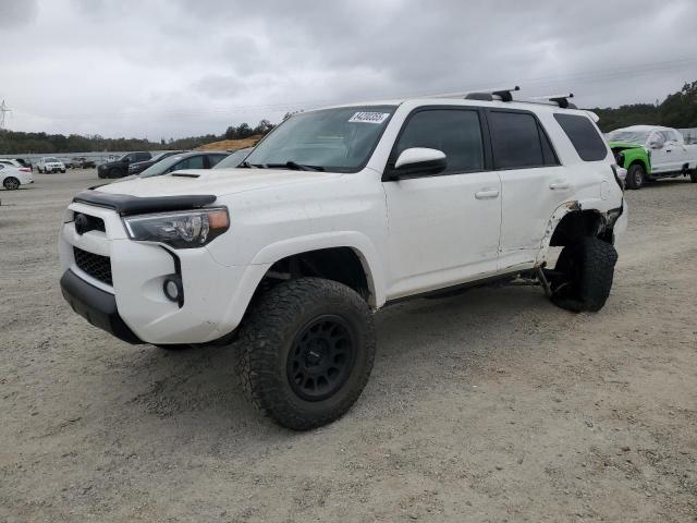 TOYOTA 4RUNNER SR