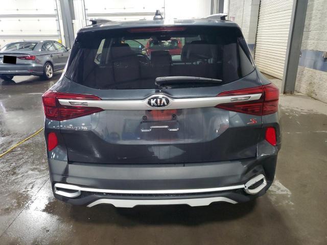 2021 KIA SELTOS S KNDEUCAA8M7116112