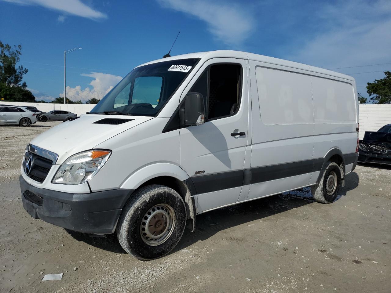 MERCEDES-BENZ SPRINTER 2500