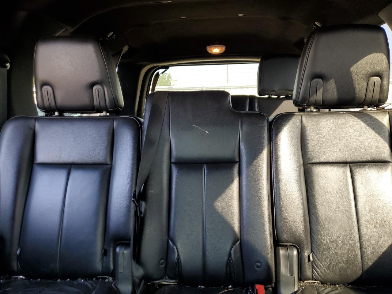 FORD EXPEDITION EL XLT