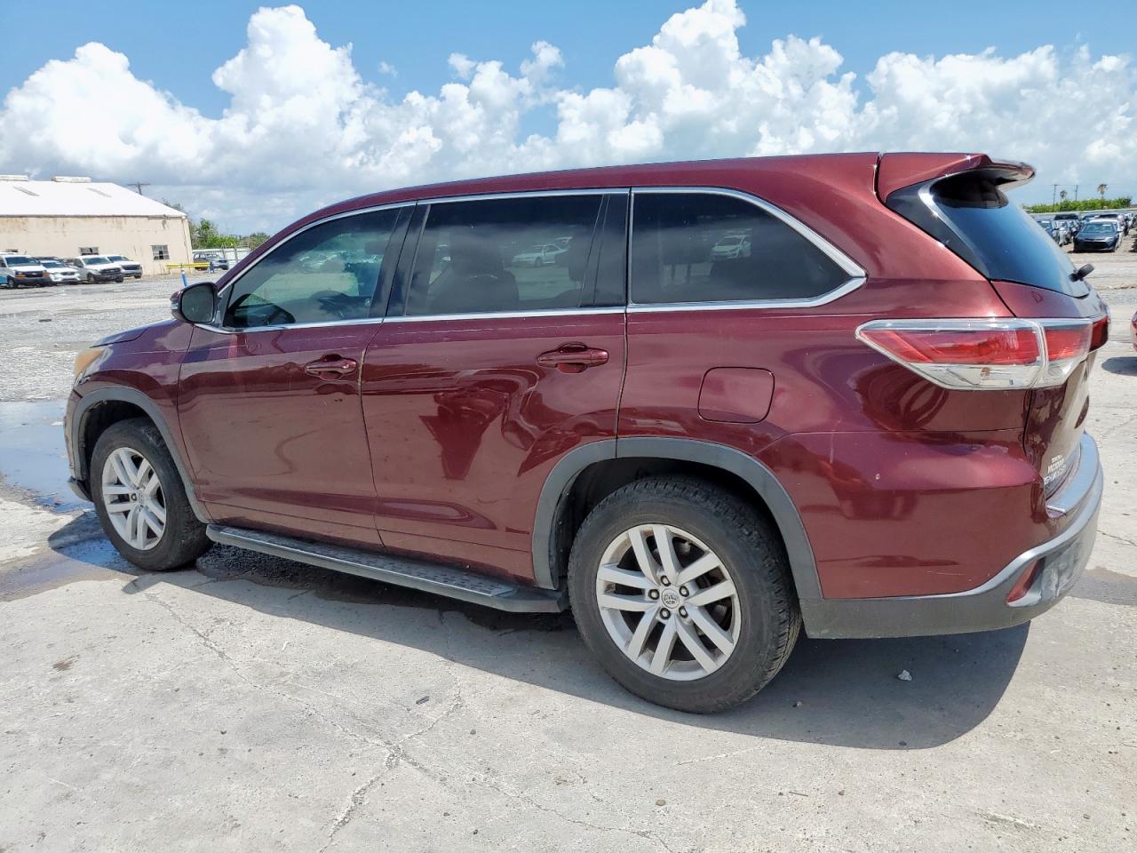 TOYOTA HIGHLANDER LE