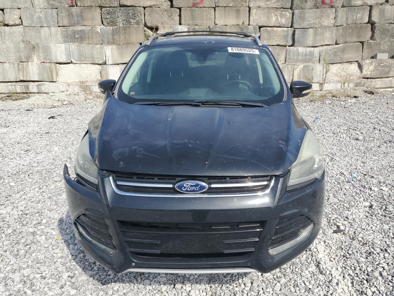 FORD ESCAPE TITANIUM