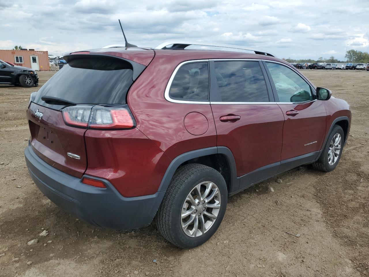 JEEP GRAND CHEROKEE LATITUDE PLUS