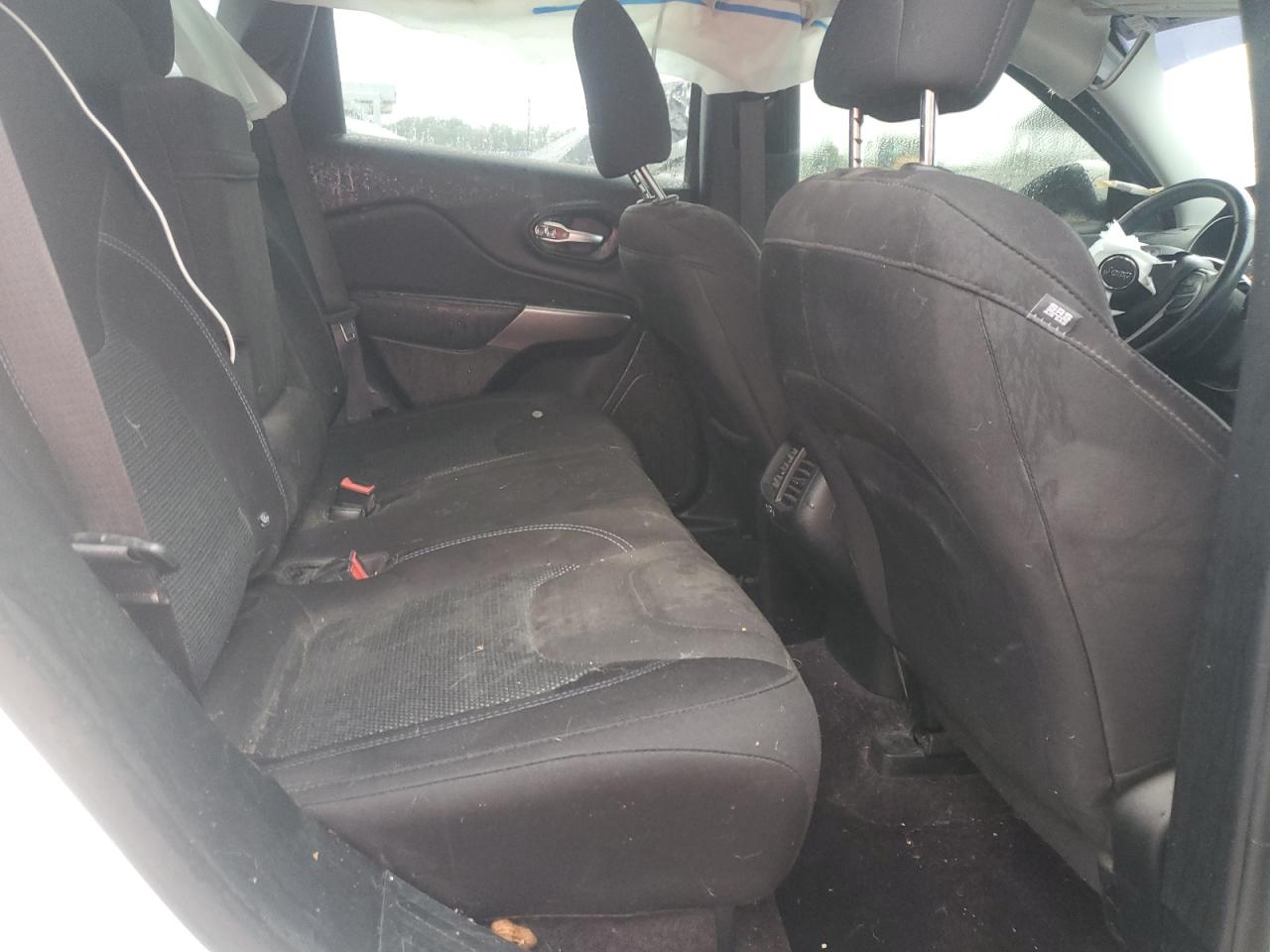 JEEP GRAND CHEROKEE LATITUDE