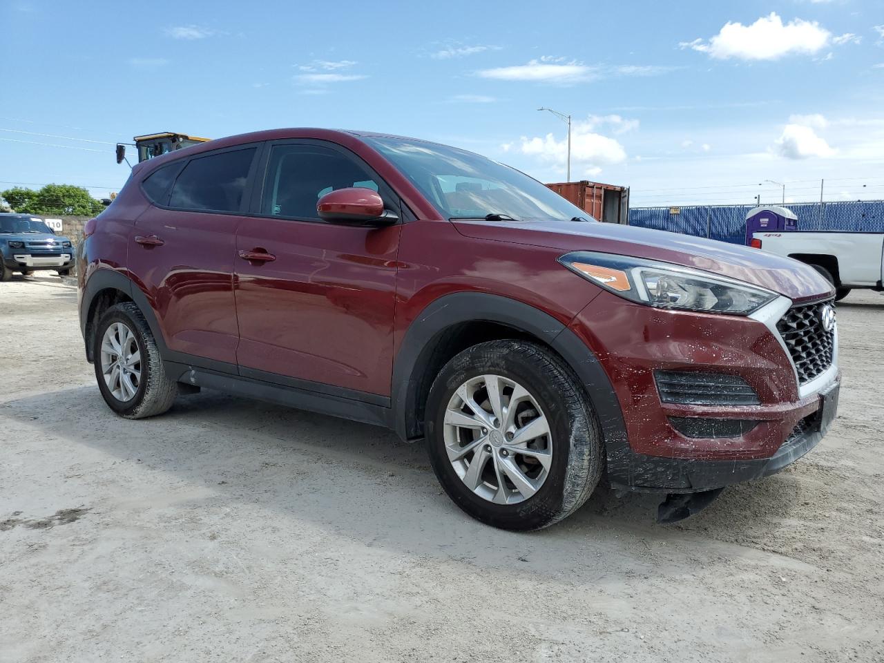 HYUNDAI TUCSON SE