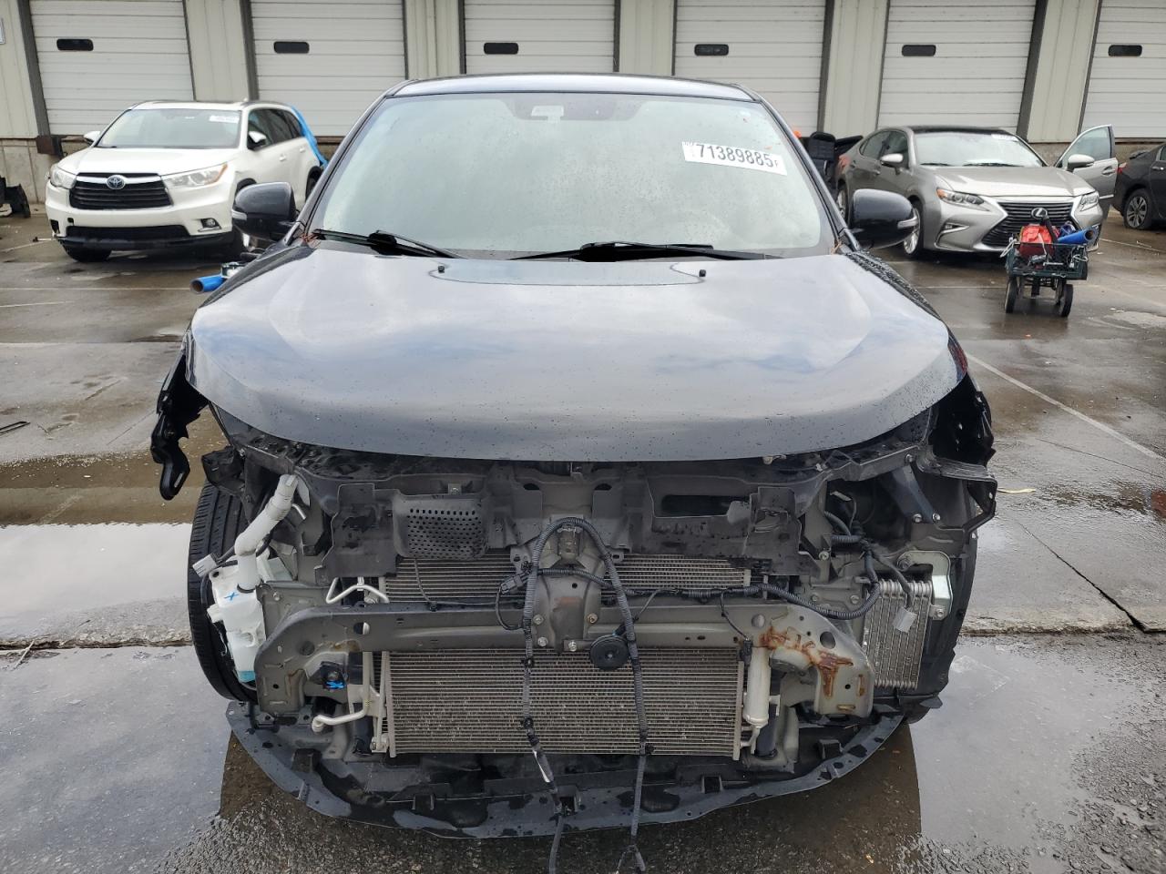 MITSUBISHI OUTLANDER SE