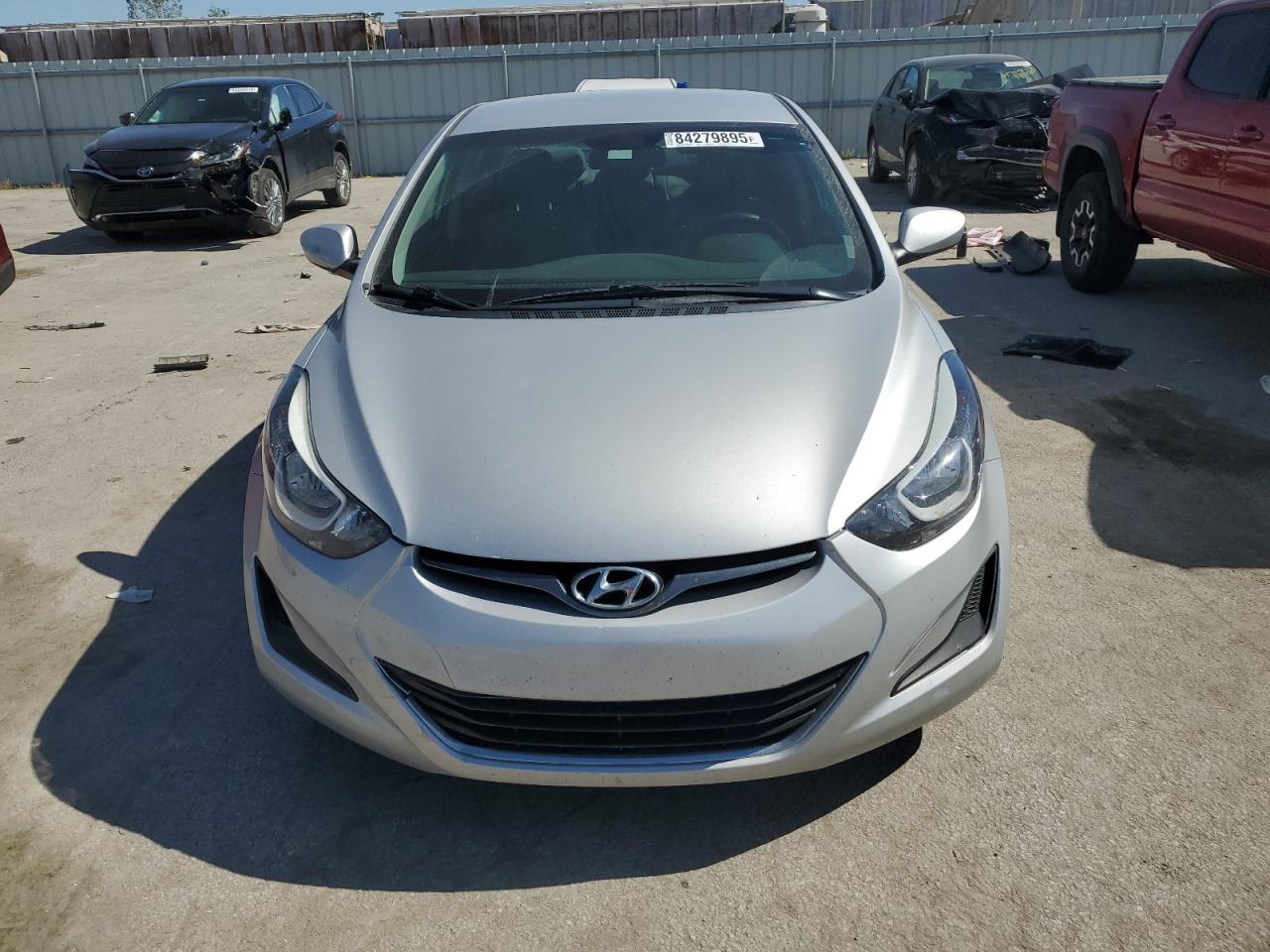 HYUNDAI ELANTRA SE