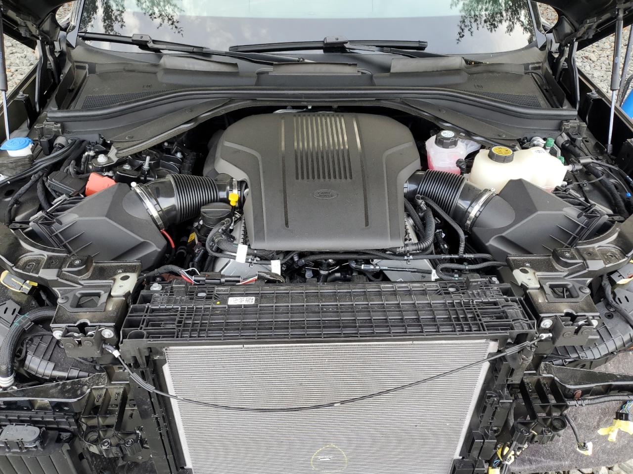 LAND ROVER RANGE ROVER AUTOBIOGRAPHY