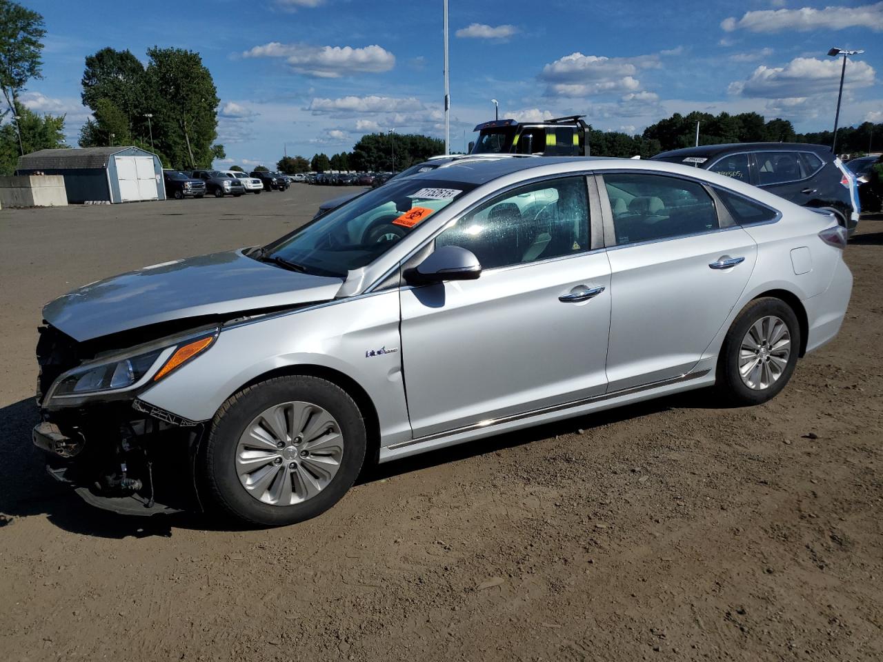  Salvage Hyundai SONATA