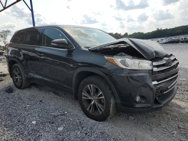 2018 TOYOTA HIGHLANDER LE 5TDBZRFH0JS870054