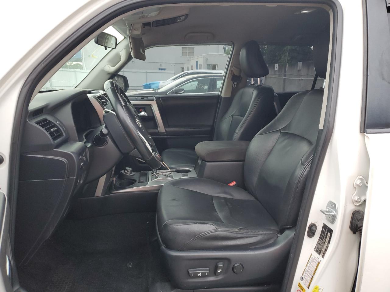 TOYOTA 4RUNNER SR5/SR5 PREMIUM