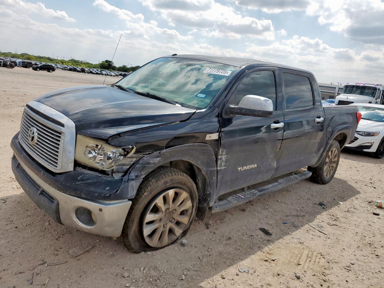 TOYOTA TUNDRA CREWMAX LIMITED