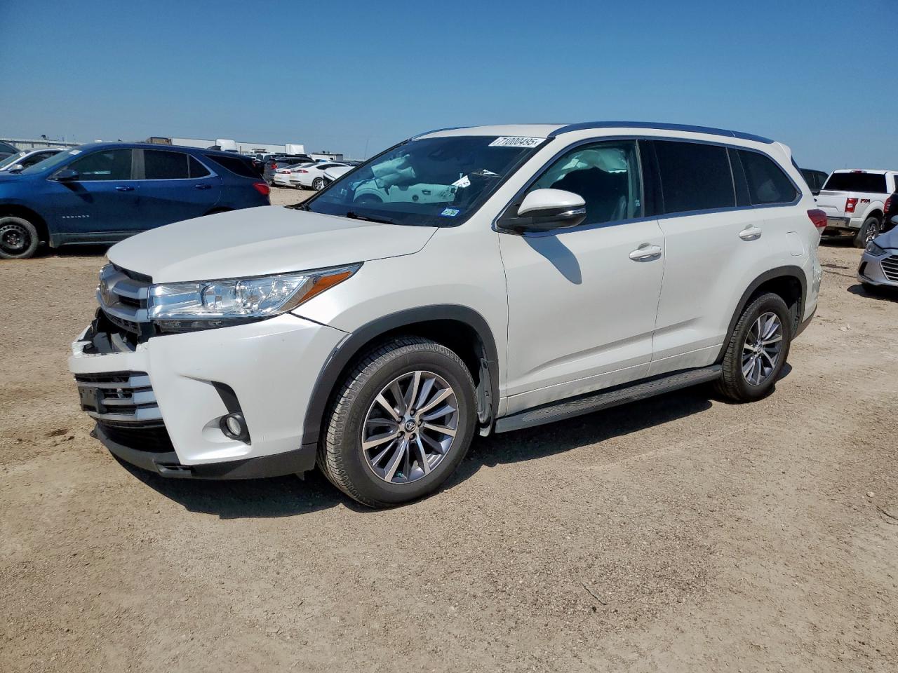 TOYOTA HIGHLANDER SE