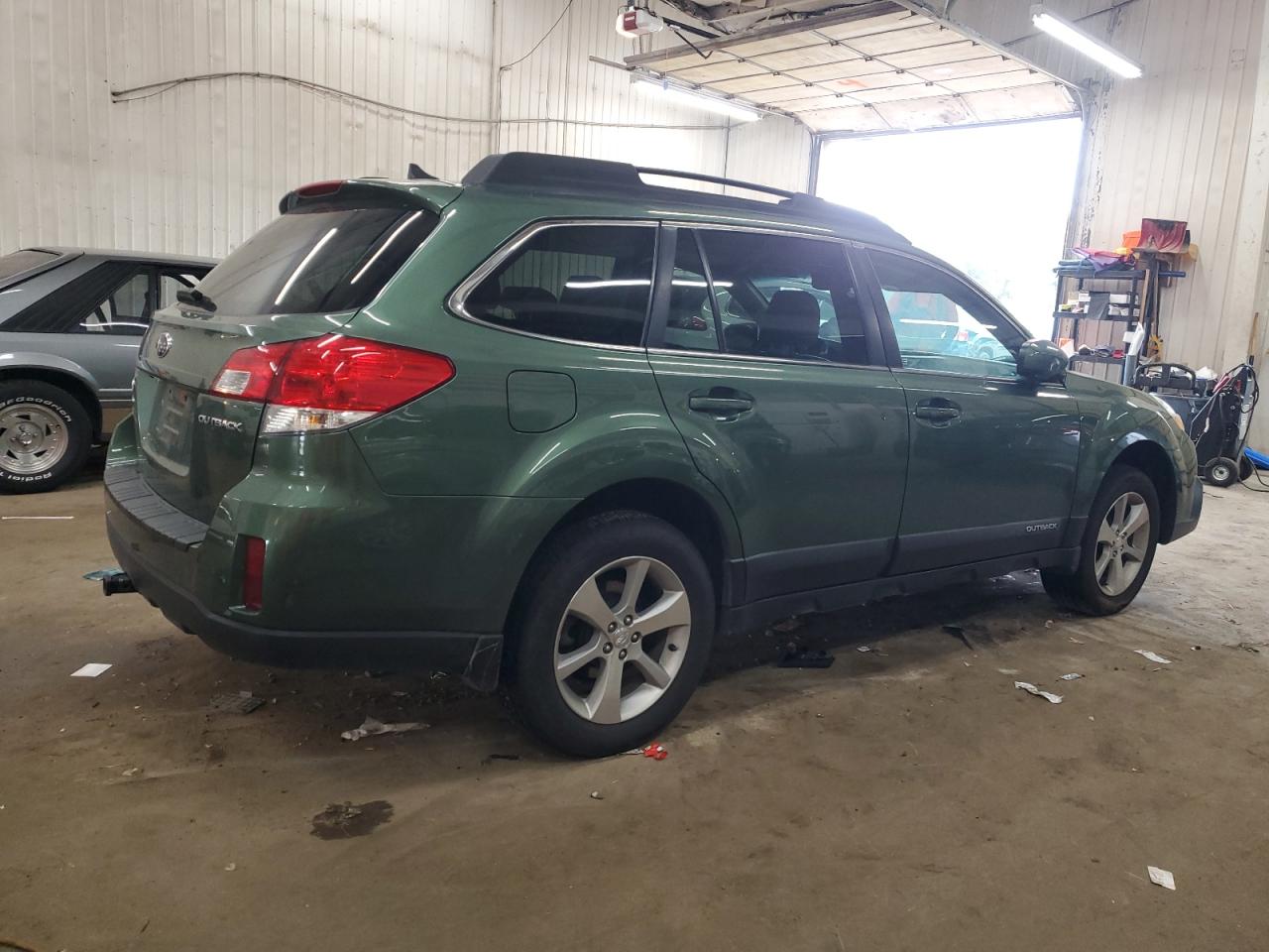 SUBARU OUTBACK 2.5I LIMITED