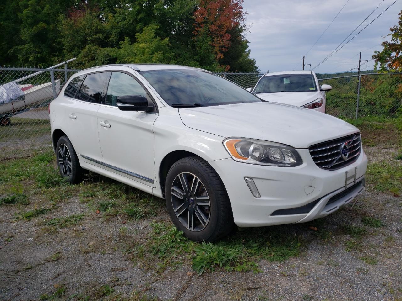 VOLVO XC60 T5 DYNAMIC