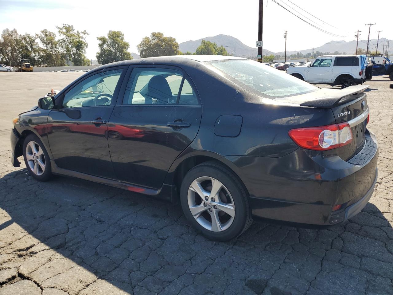 Lot #3315546884 2013 TOYOTA COROLLA BA