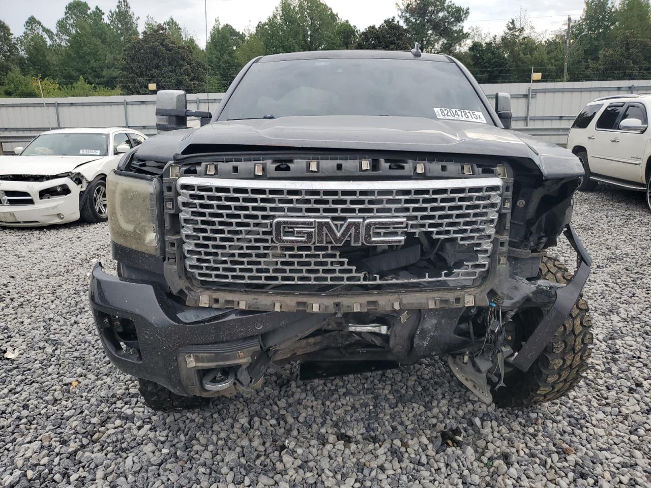 GMC SIERRA 2500HD K2500 DENALI