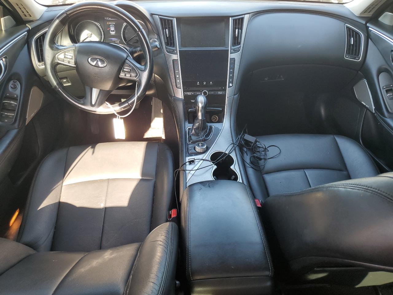 INFINITI Q50 PREMIUM