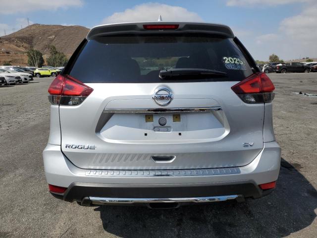 2018 NISSAN ROGUE S KNMAT2MT7JP541082