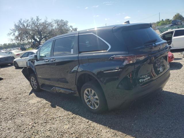 2023 TOYOTA SIENNA XLE 5TDYRKEC7PS146572