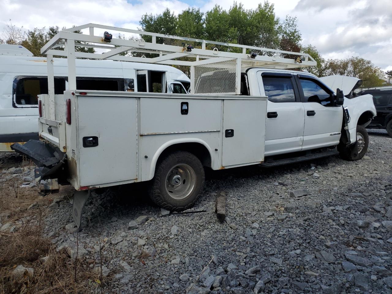 FORD F-350 SUPER DUTY
