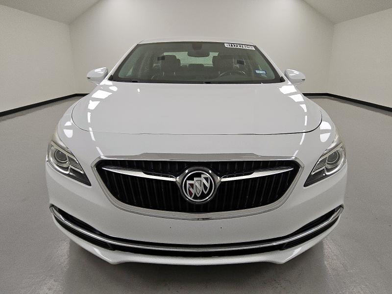 2018 BUICK LACROSSE E 1G4ZP5SZ8JU121991