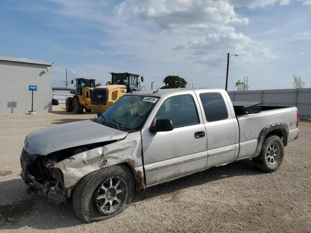 Global Auto Auctions: 2004 GMC NEW SIERRA
